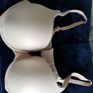 Victoria Secret padded push up bra